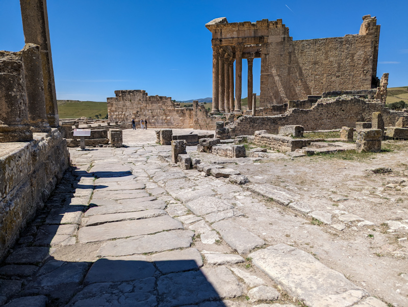Cesta v Dougga